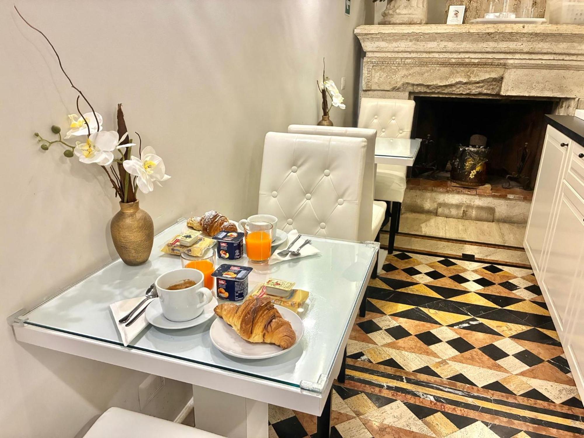 Pantheonview - Luxury Suites, Rome